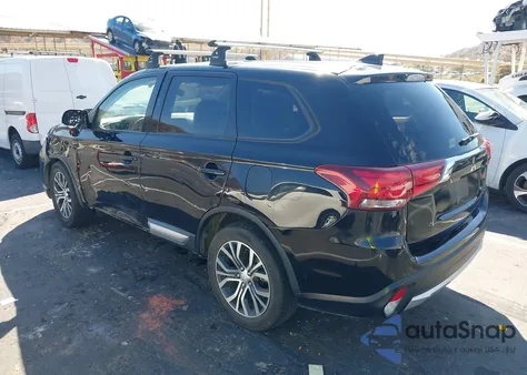 2018 Mitsubishi Outlander Es z USA, uszkodzony, nr VIN JA4AD2A32JZ005141